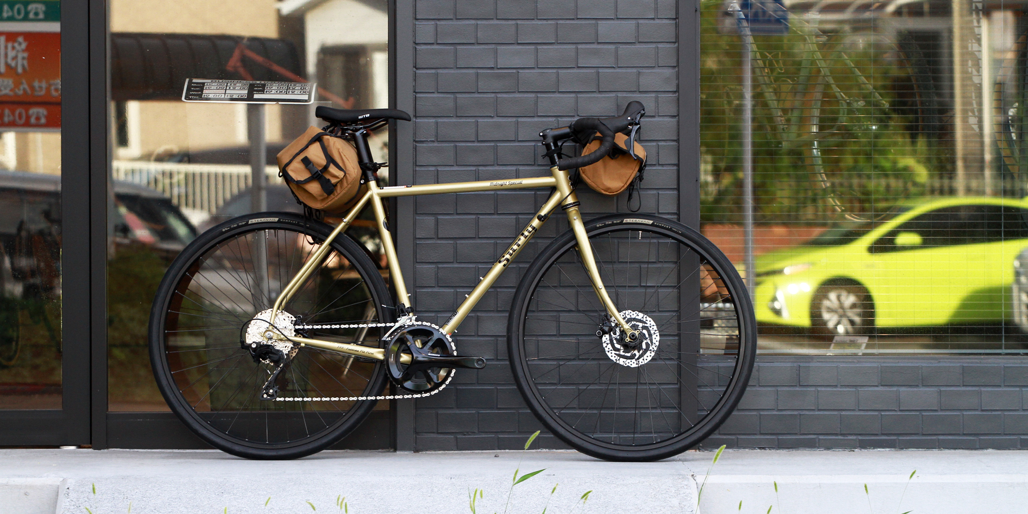 【Blog】より軽快に走り出そう！SURLY Midnight Special / 700c Road Plus