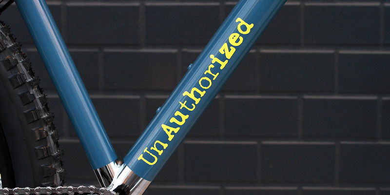 Un Authorized アンオーソライズド / 33rpm Custom Complete Bike